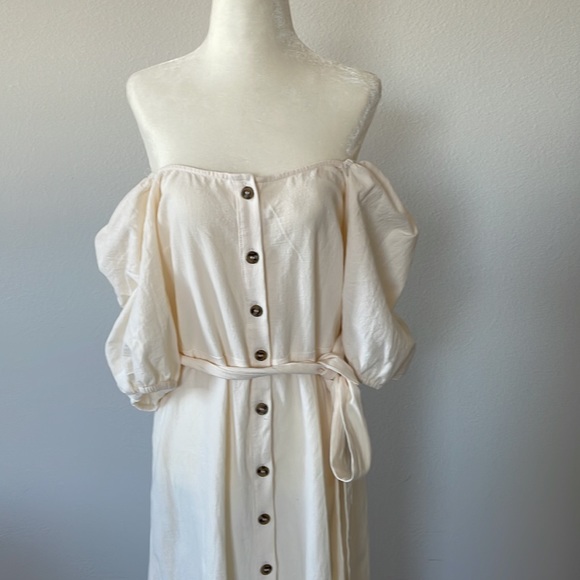 H&M Creped Cotton Dress in Cream - Picture 6 of 10